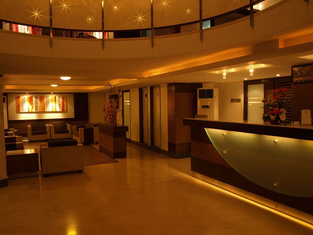 Kapila Business Hotel Pune Exterior foto